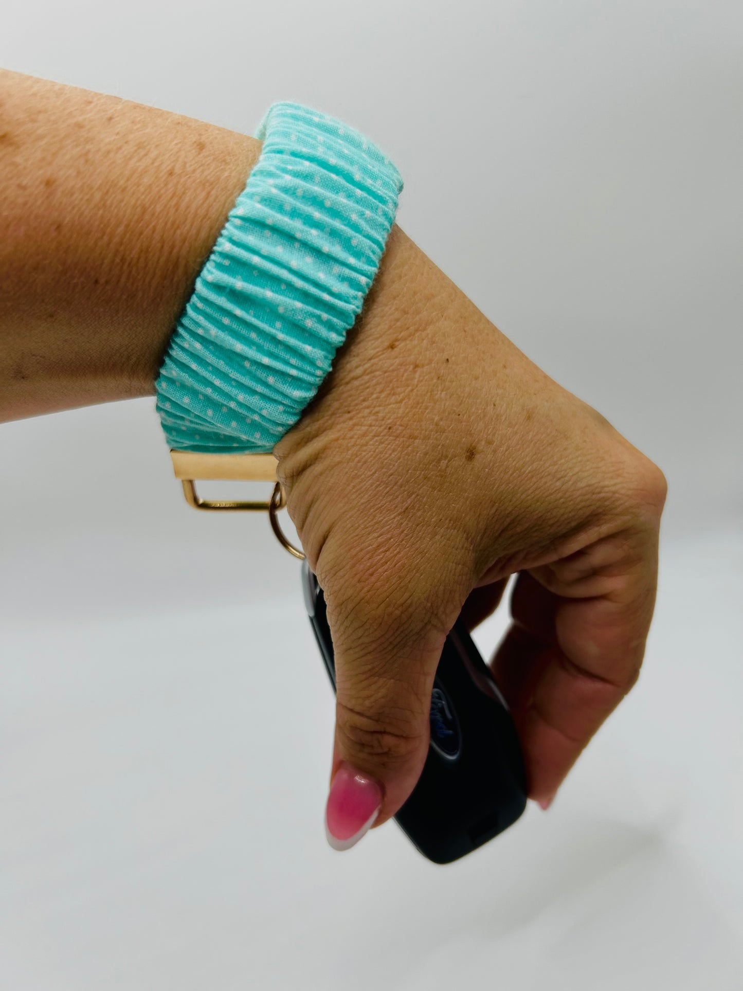 TURQUOISE POLKADOT